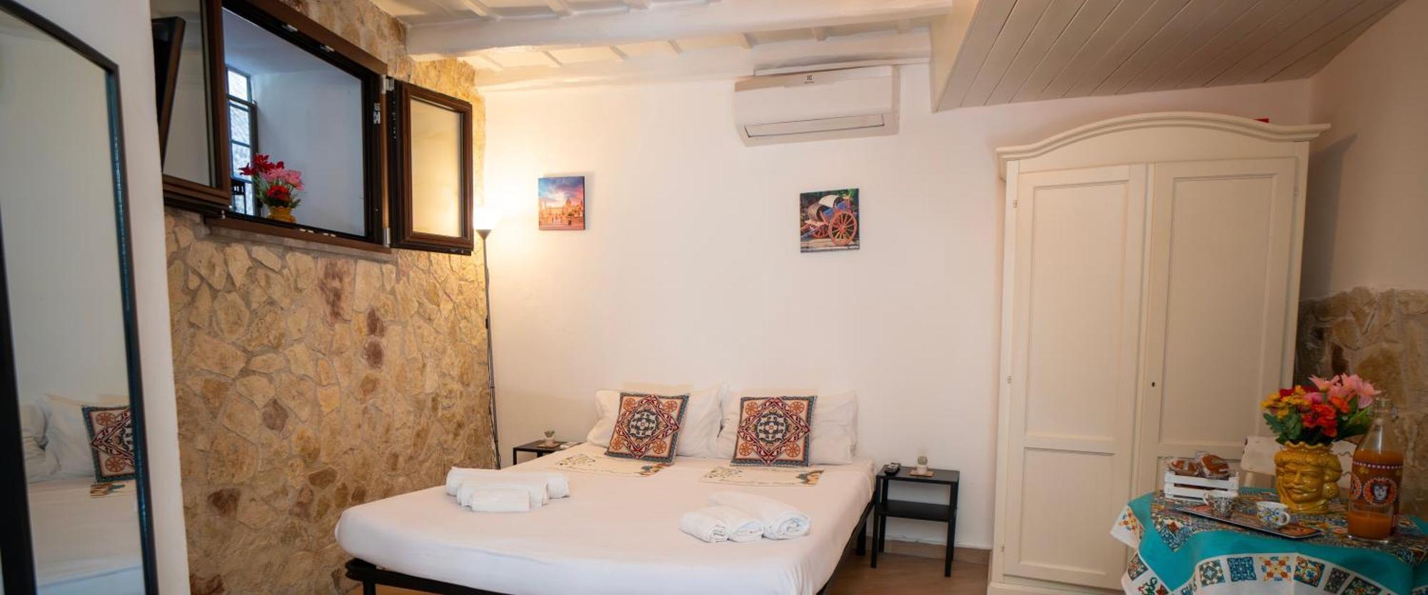 Albergheria Little Home Palermo Exterior foto